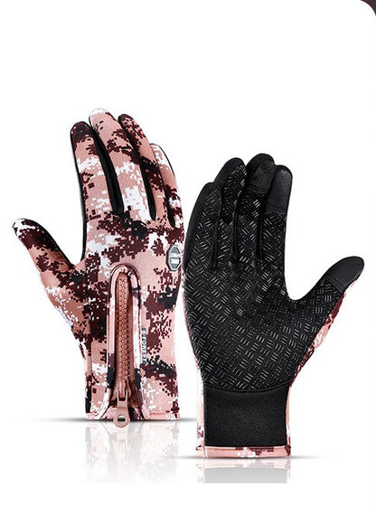 Pair of gloves, one with pink camouflage pattern and the other black, on a white background.